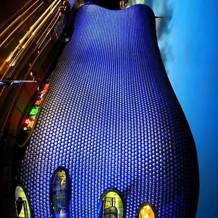 Onyx Broad Street*The O2* Large Apartment*Staycation* Birmingham Bagian luar foto